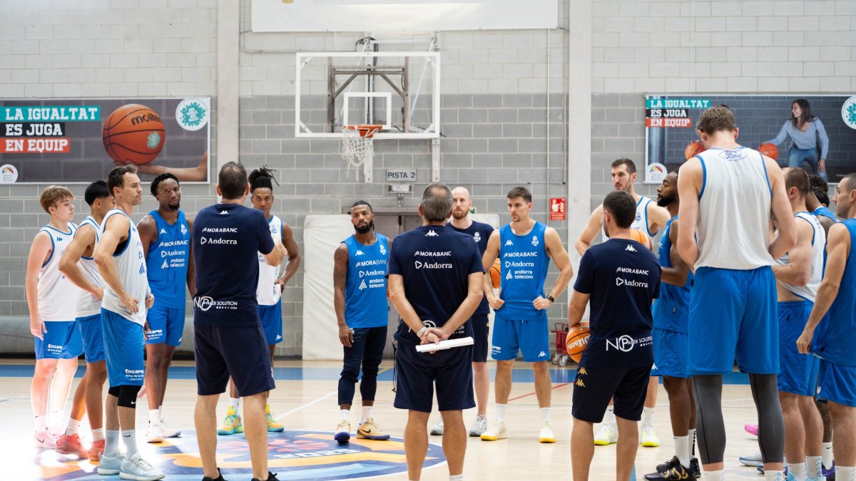 L’equip va entrenar ahir al pavelló Joan Alay.
