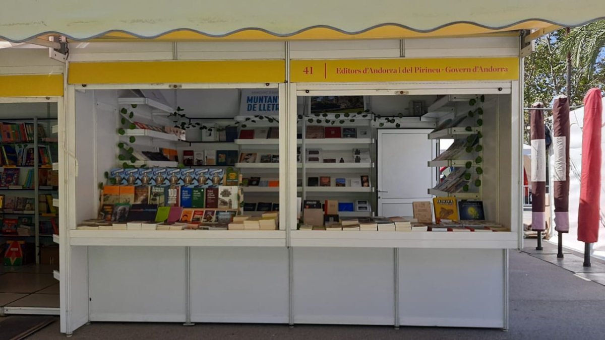 L'estand d'Andorra a la Setmana del llibre en català.