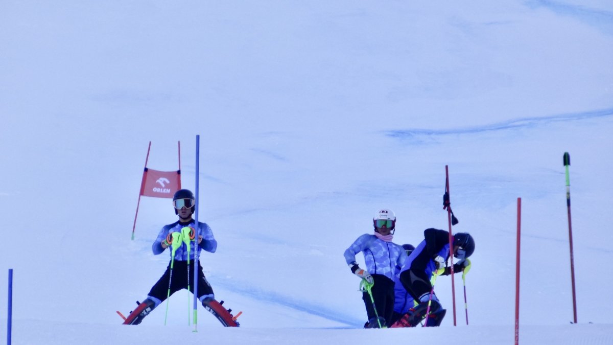 L’equip FIS del club, a Ushuaia.