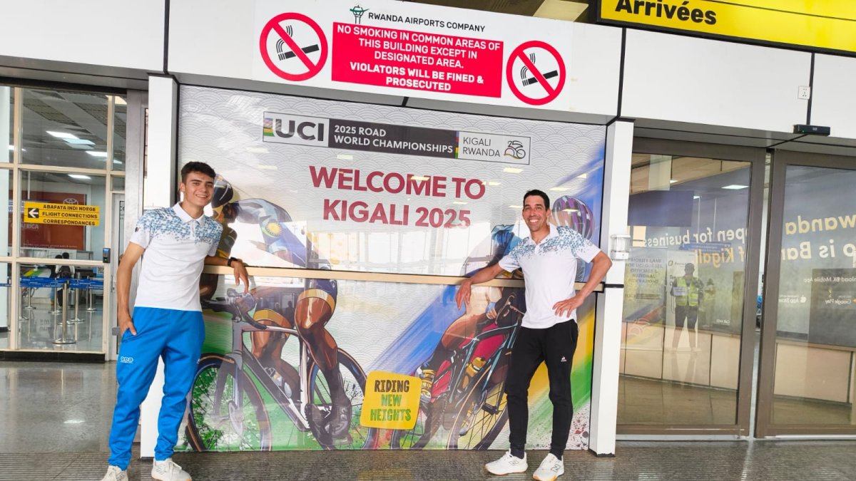 Víctor de la Parte i Adrià Regada, a Kigali.