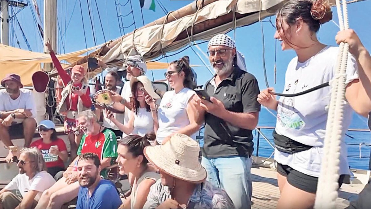Tripulació del vaixell ‘Sirius’, que va cap a Gaza.