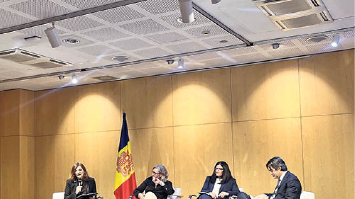 Un moment de la conferència.