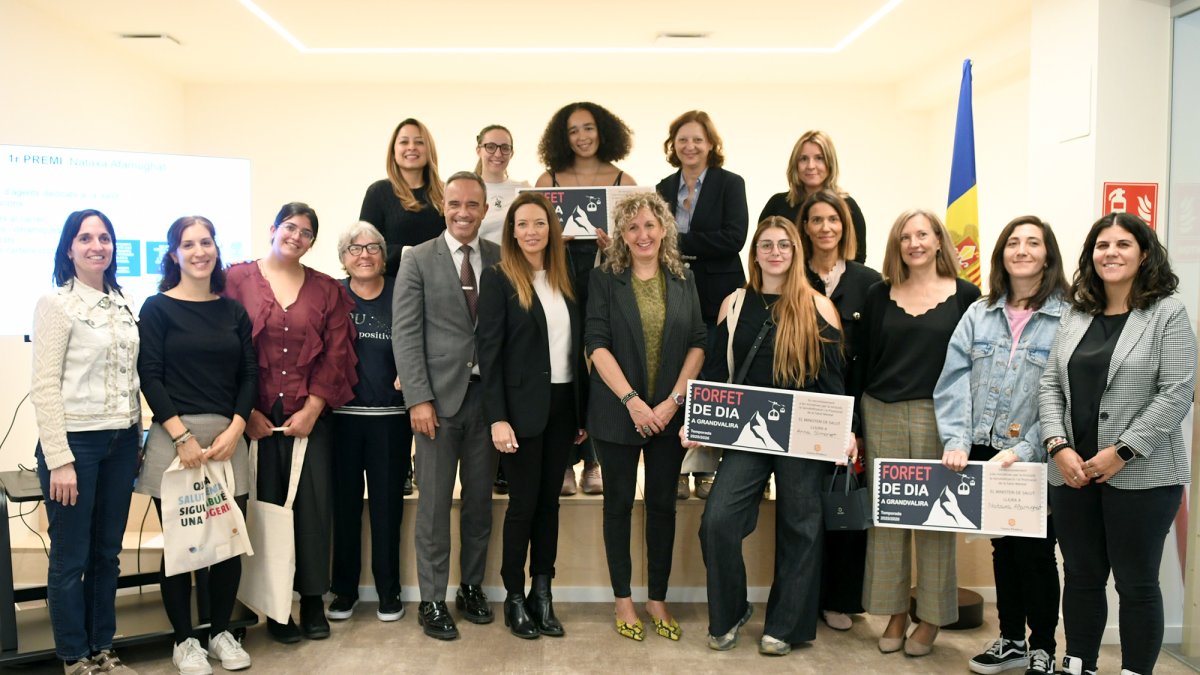 Foto:SFGALa ministra de Salut, Helena Mas, en l'entrega de premis.