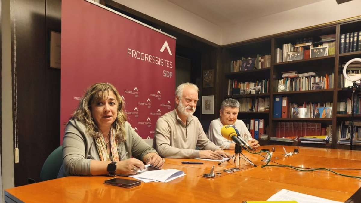 Roda de premsa dels Progressistes.