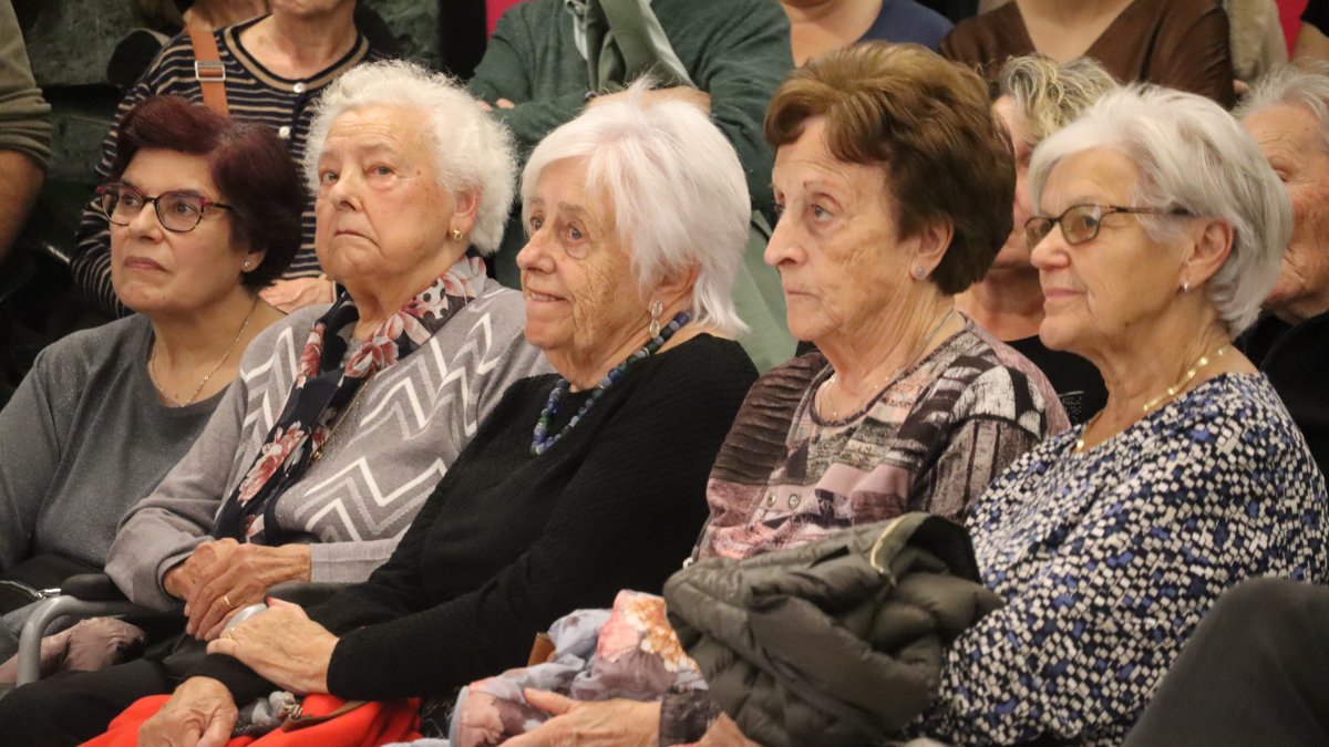 Les dones homenatjades.