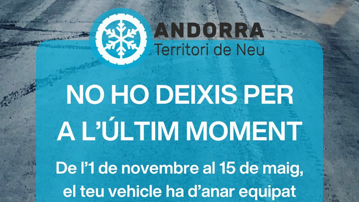 Cartell oficial de Mobilitat en què anuncia l'obligatorietat de portar cadenes