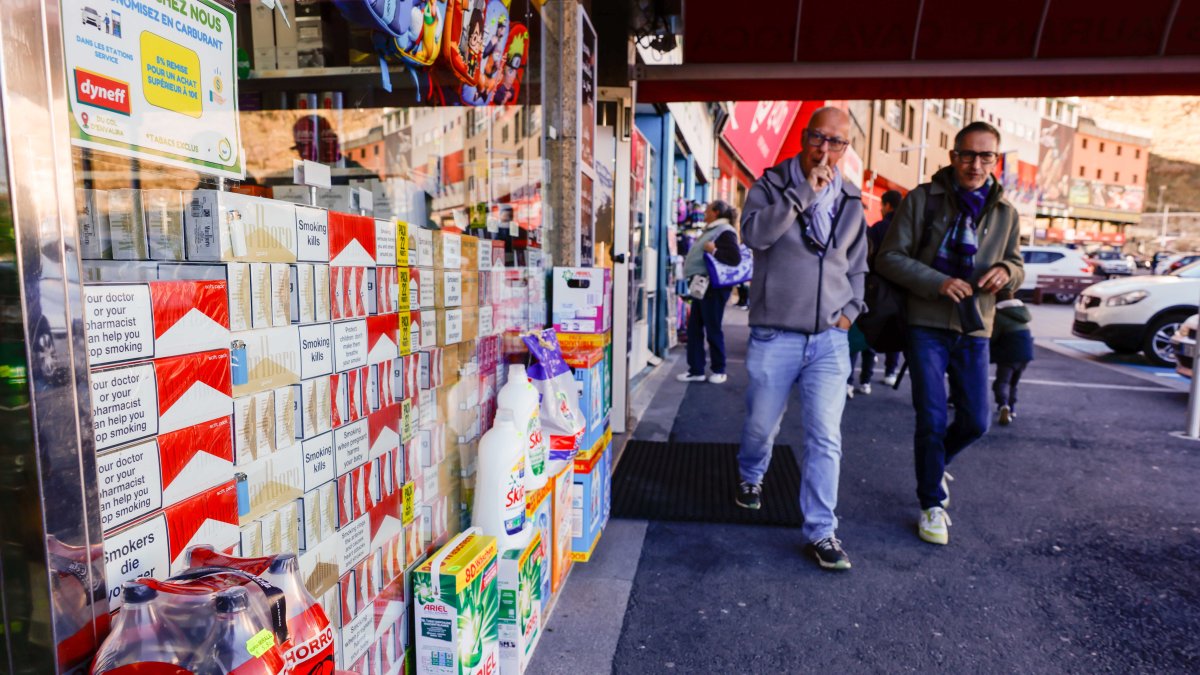 Tabac a la venda en un comerç del Pas.