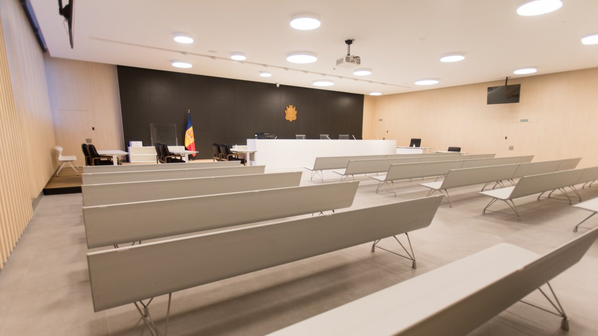 Sala magna del Tribunal de Corts.