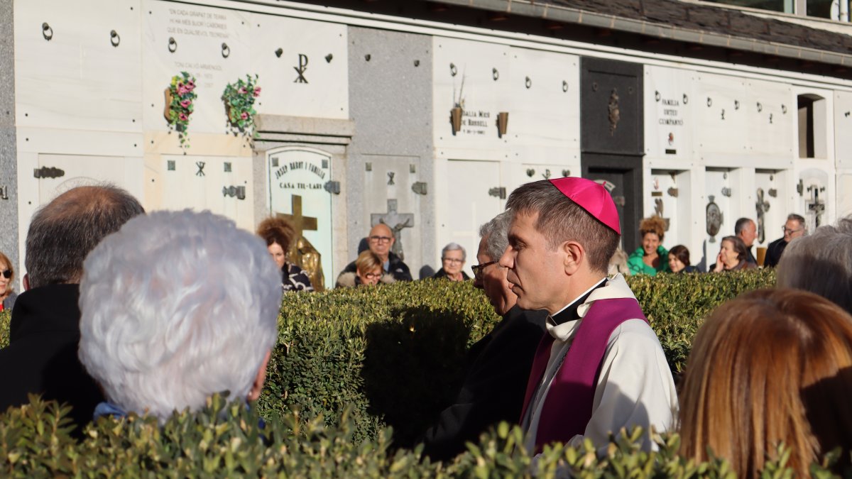 El Copríncep episcopal durant la pregària.