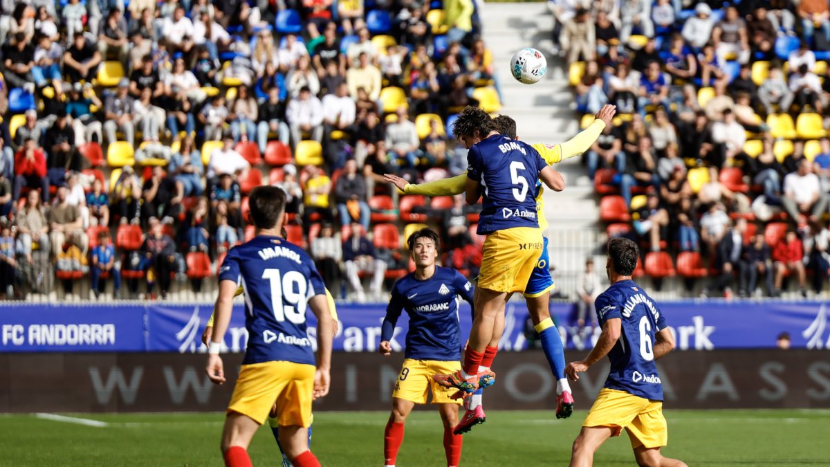 L'FC Andorra no ha pogut superar, tot i els mèrits, al Cadis a Encamp.