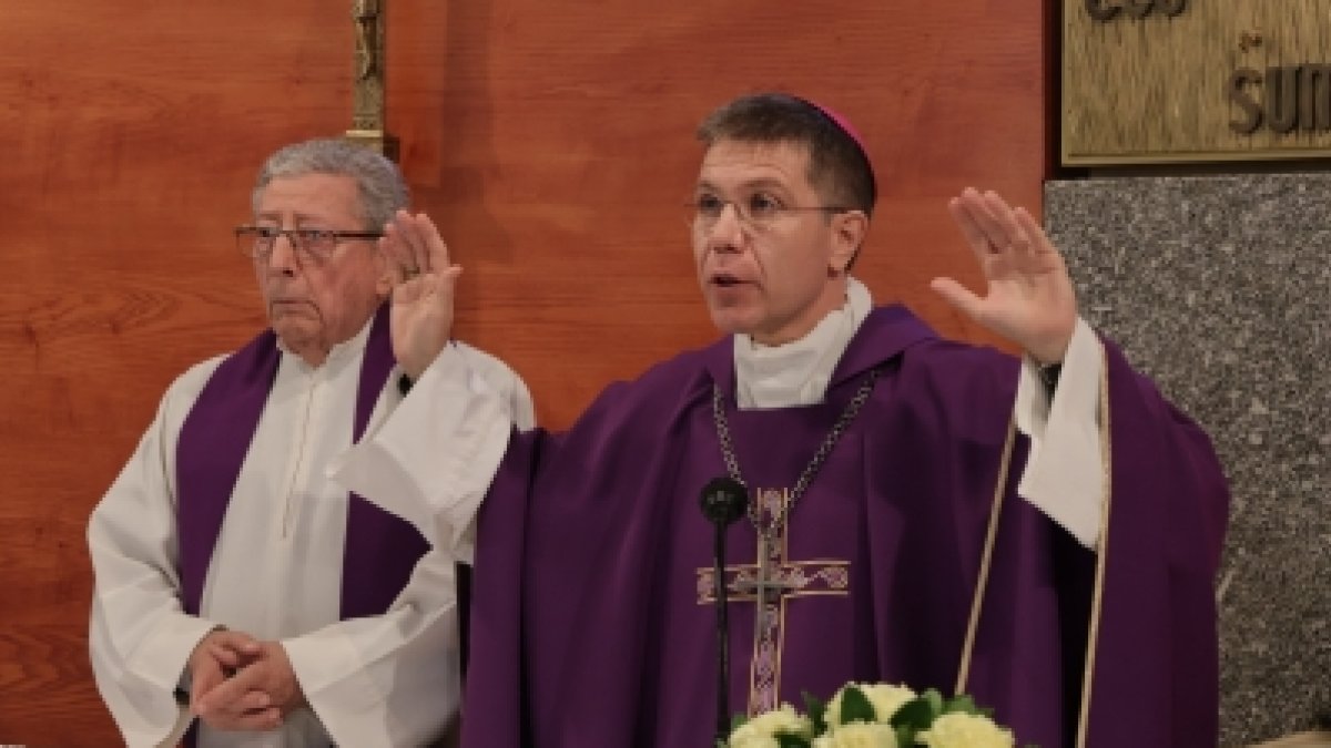 El copríncep Serrano Pentinat amb mossèn Jaume Soy.