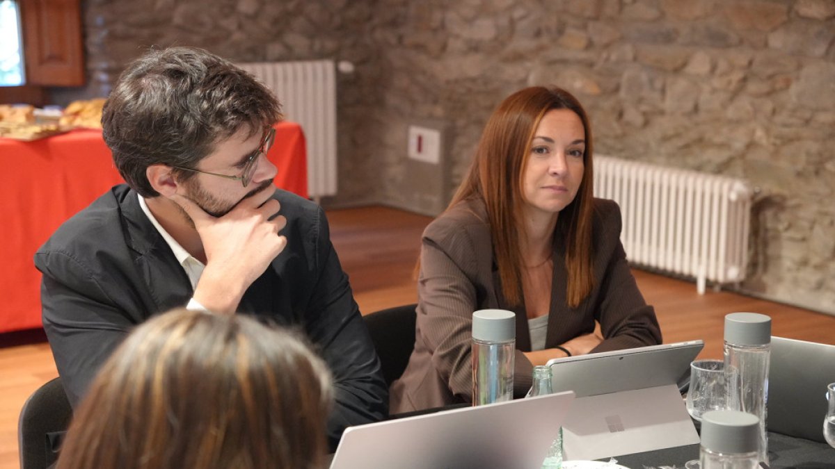 Els cònsols de Sant Julià, ahir durant la reunió.