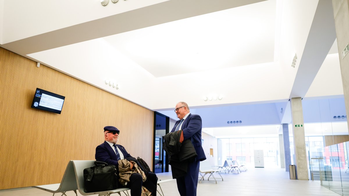 José Manuel Villarejo i el seu advocat, Antonio García Cabrera.