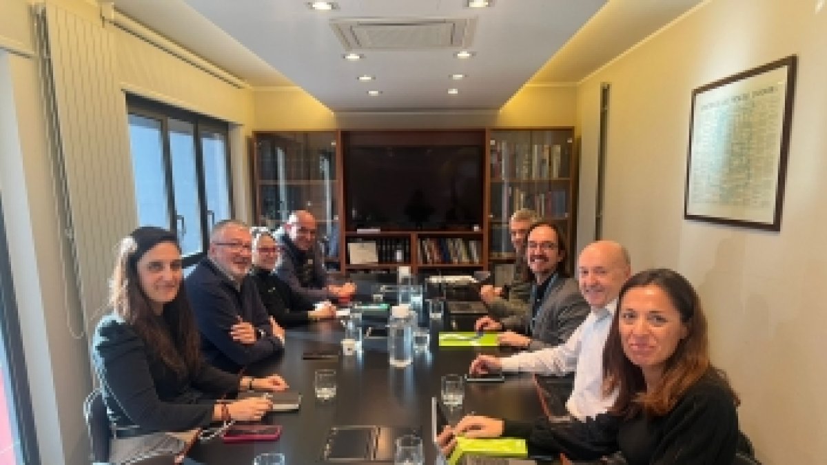 Trobada sobre l’acord.