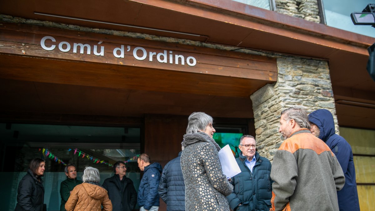 Propietaris fa un any, quan van presentar una queixa col·lectiva al comú.