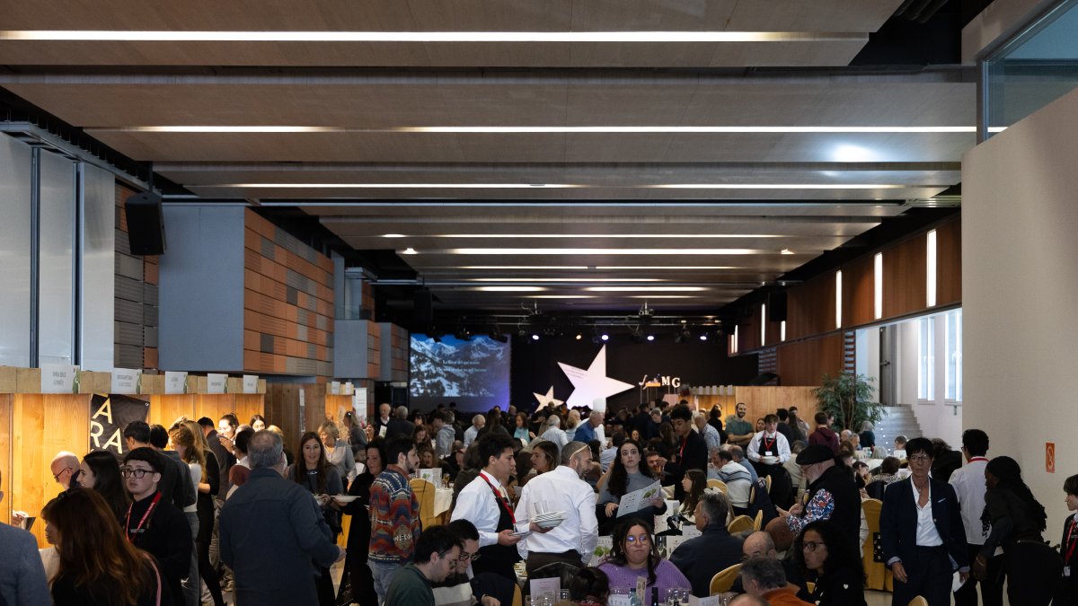 Assistents a la Mostra Gastronòmica, ahir al matí.