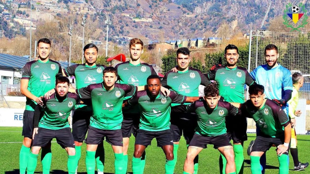 Plantilla de la Unió Esportiva Sant Julià el 2023.