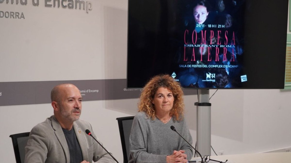 Presentació de l’obra, ahir al comú.