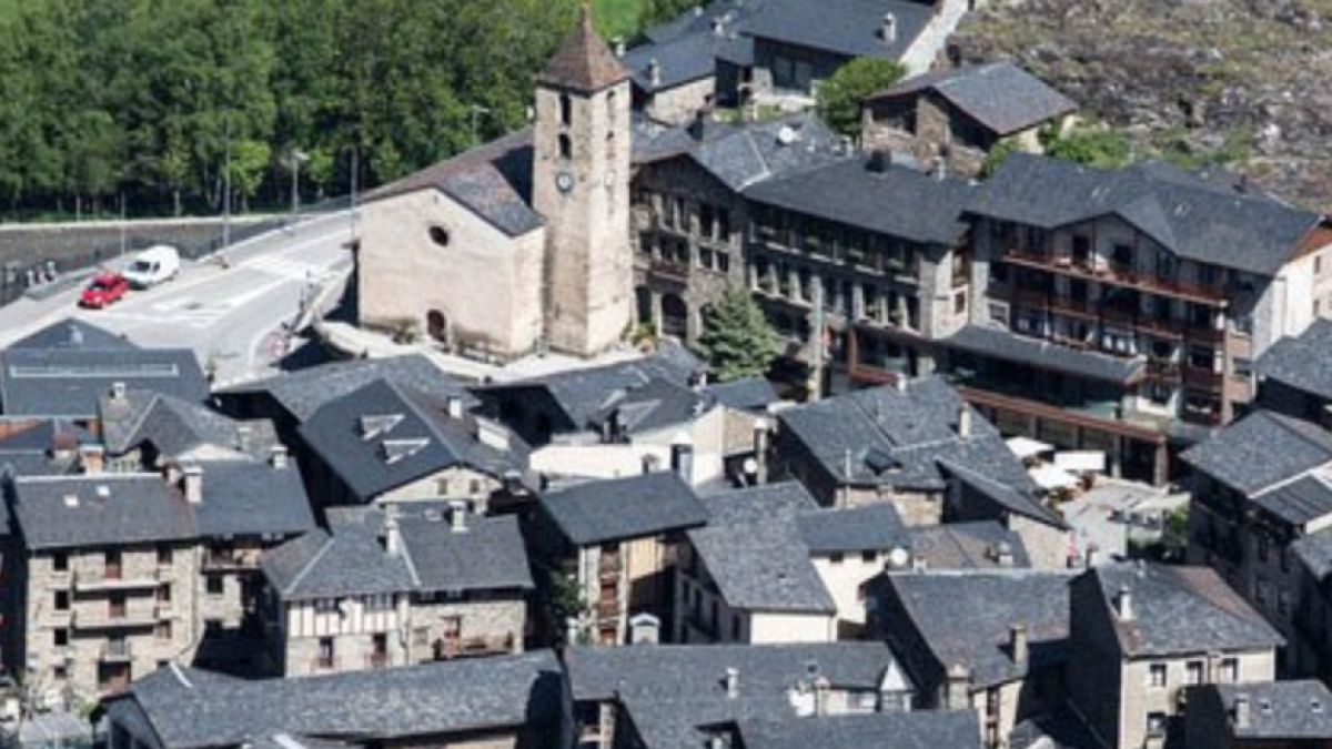 Vista aèria de la parròquia d'Ordino