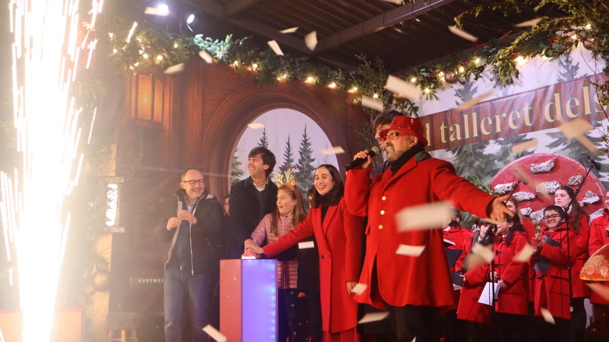 El cap de Govern, Xavier Espot, els cònsols Sergi González i Olalla Losada.