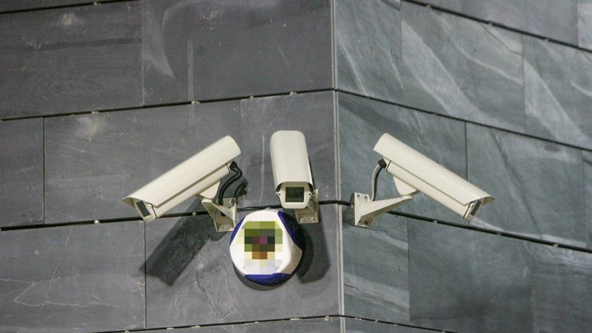 Una de les mesures consistirà a instal·lar càmeres.