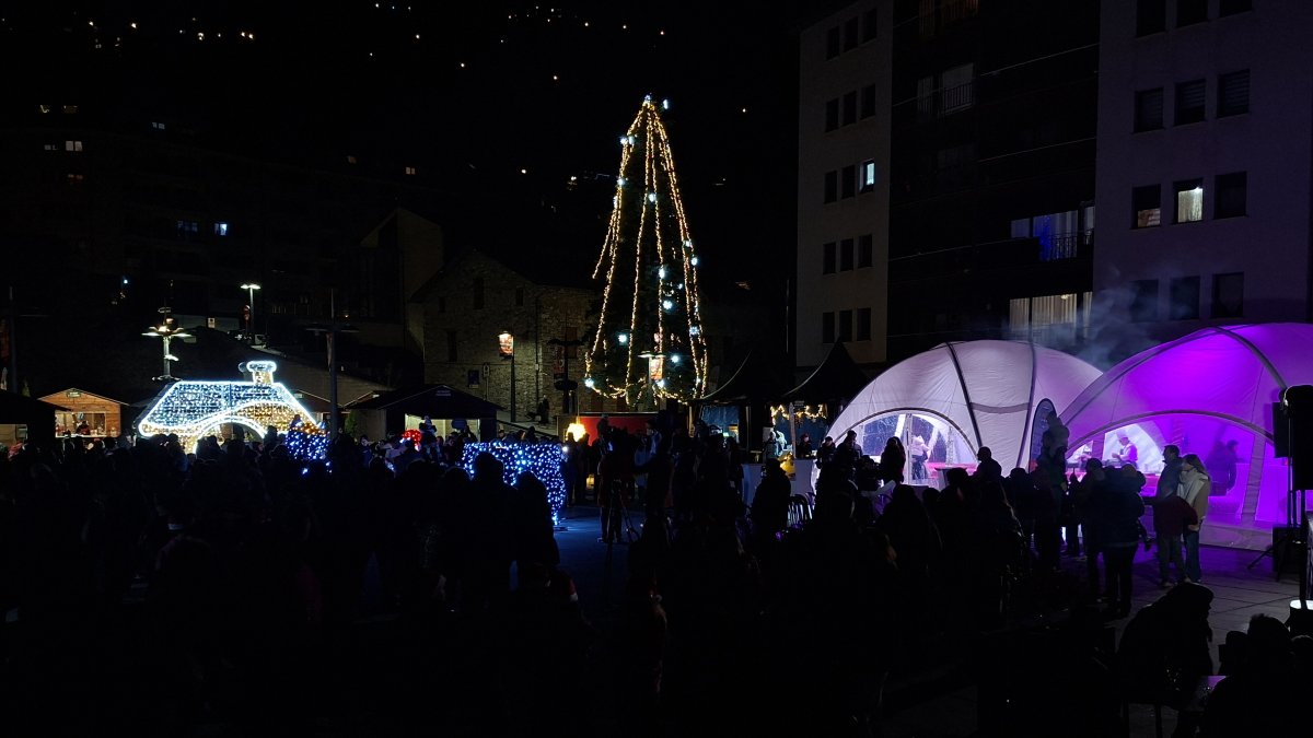 L'encesa de llums de Nadal a Sant Julià de Lòria.