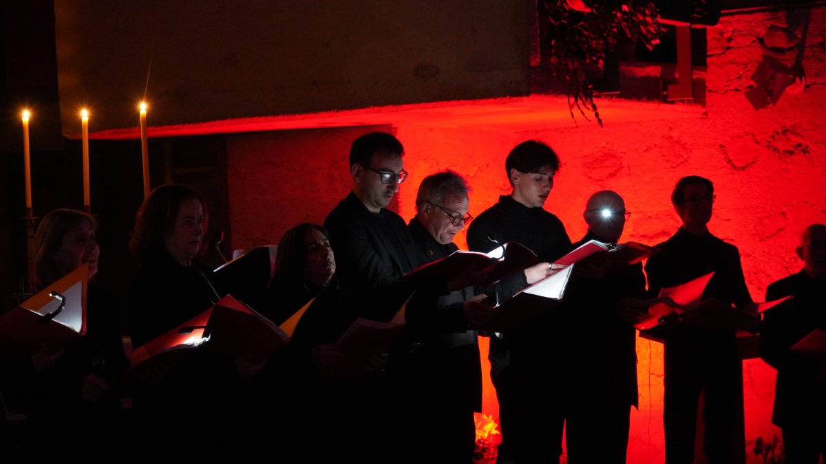 Un moment durant el cant.