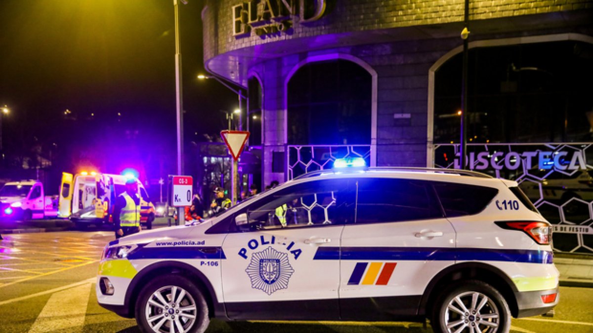 Un vehícle de la policia.