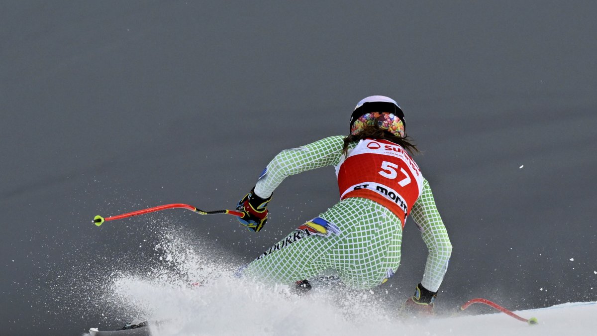L’esquiadora de la FAE Cande Moreno, ahir a l’entrenament oficial de Saint Moritz.