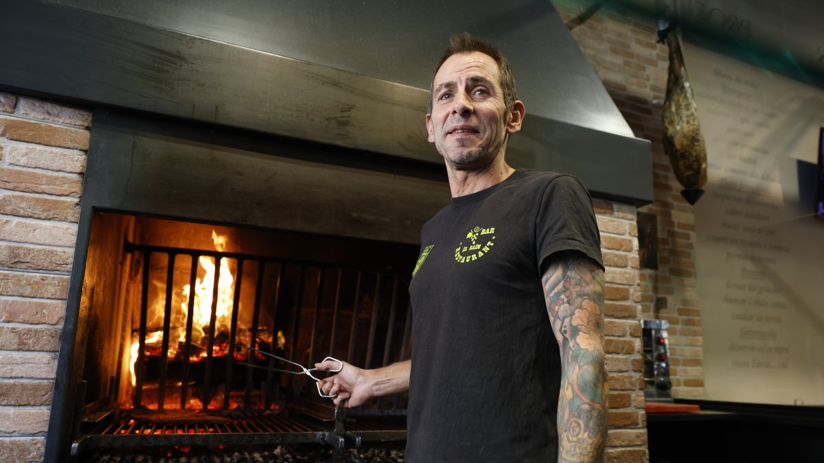 L'Aitor, a les brases del Raïm.