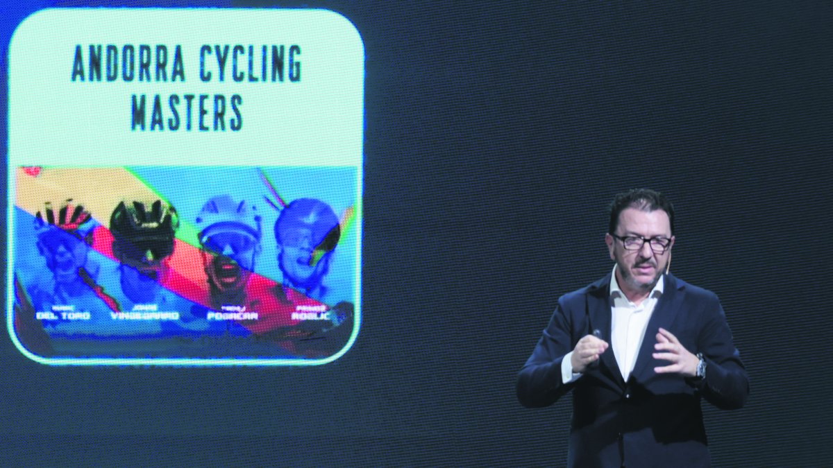 Betim Budzaku en una presentació d’Andorra Turisme.