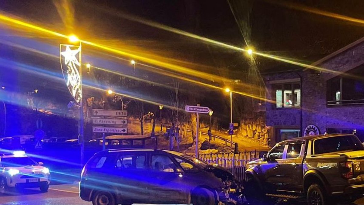 Els danys materials causats per l'accident.