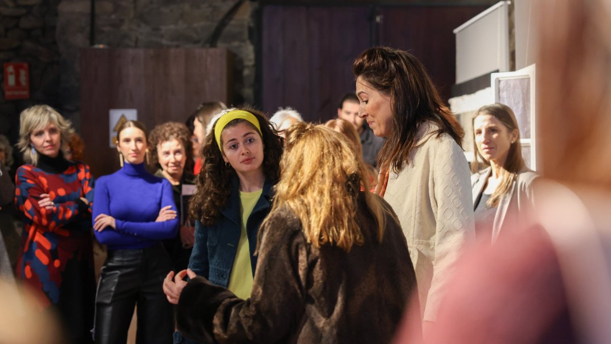 Un moment durant la cloenda de l’exposició.