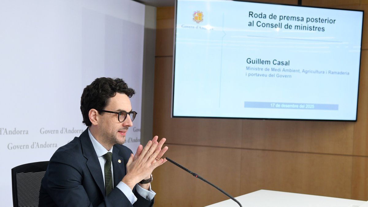 El ministre portaveu, en la roda de premsa d’ahir.