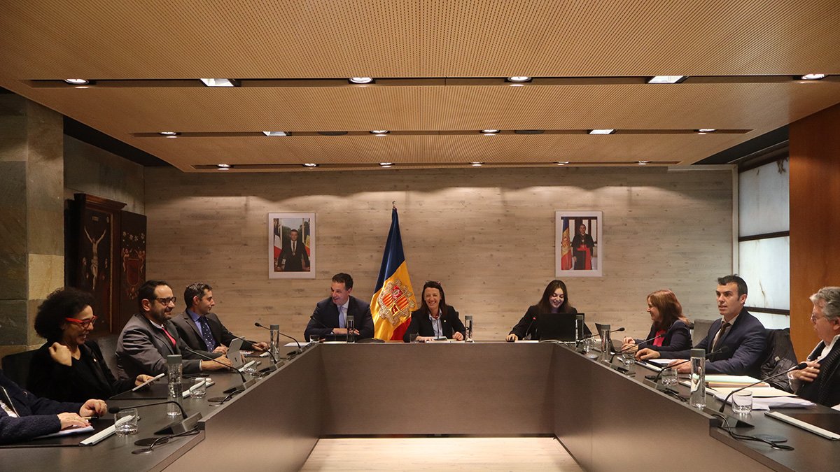 Els consellers d'Ordino durant la sessió de consell de comú.