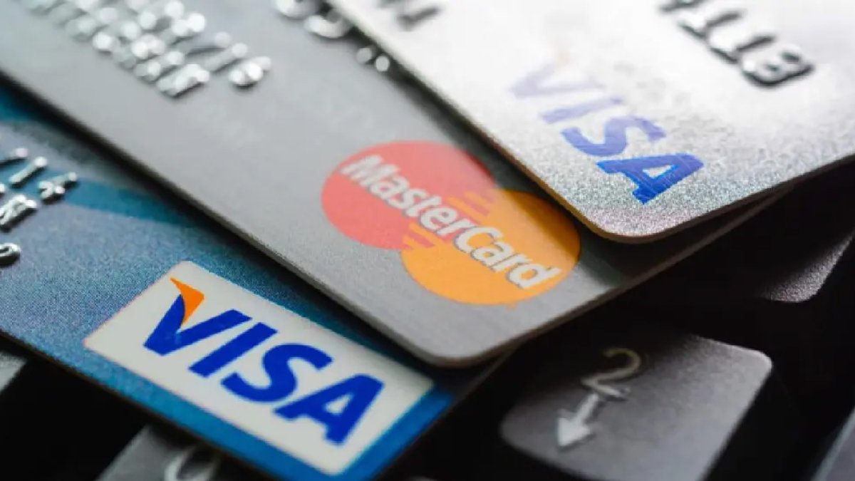 Diverses targetes de crèdit.