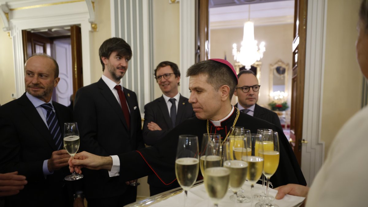 El Copríncep Episcopal, Josep-Lluís Serrano Pentinat, durant la recepció de Nadal.