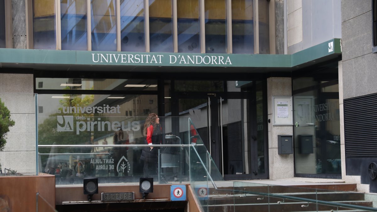 Entrada de la Universitat d’Andorra.