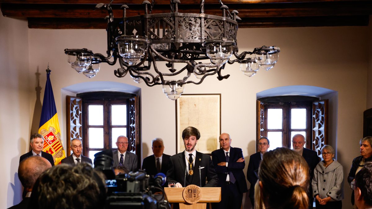 El síndic general durant el discurs de Sant Tomàs.