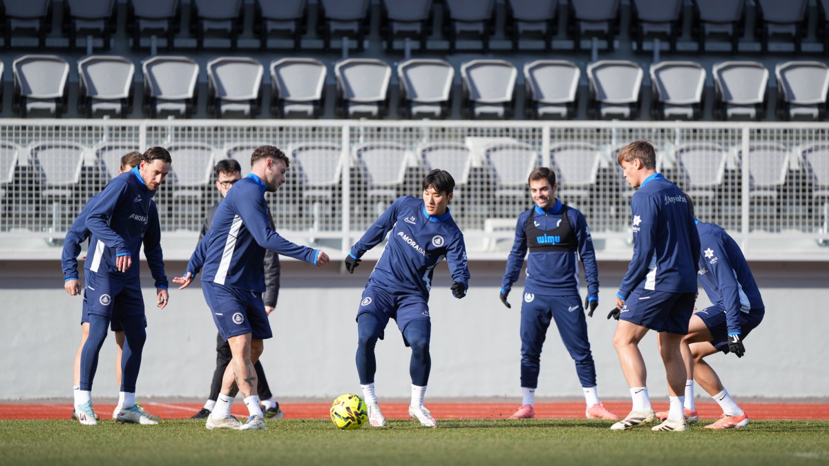 Els tricolors van entrenar al Comunal.