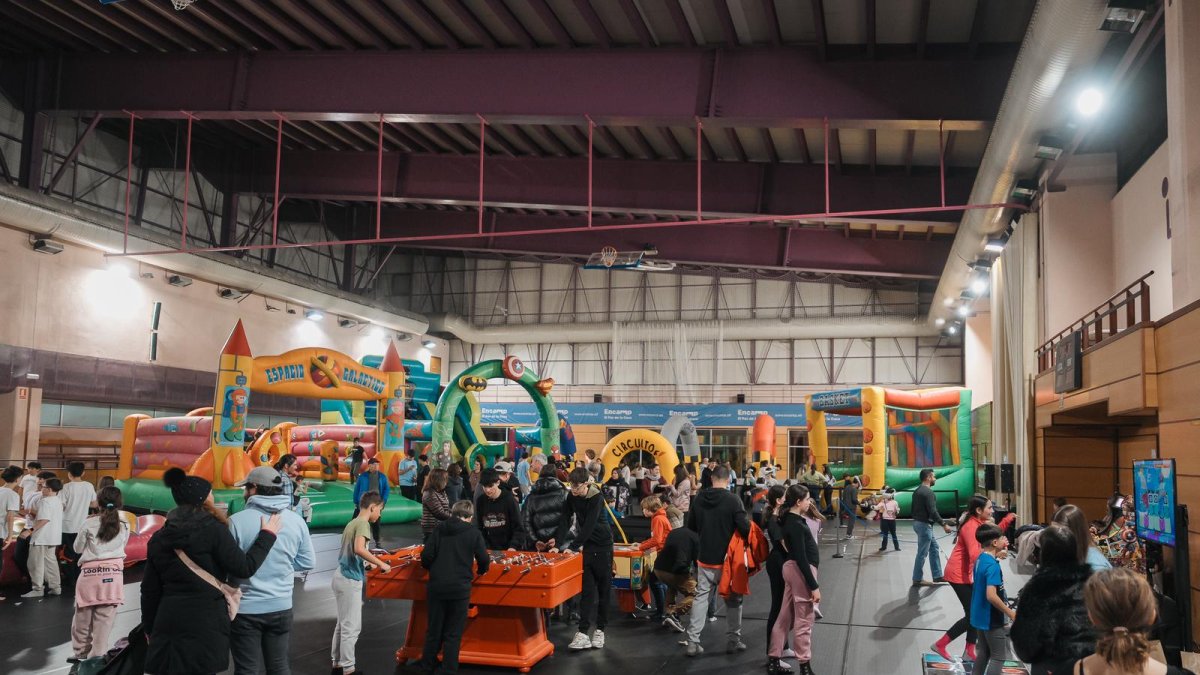 El Pas de la Casa inaugura el Saló de la Infància i la Joventut.