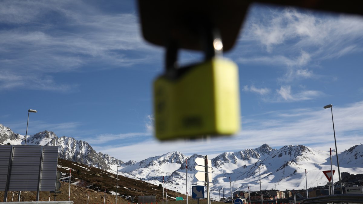 La frontera del Pas de la Casa amb França es podria tancar demà