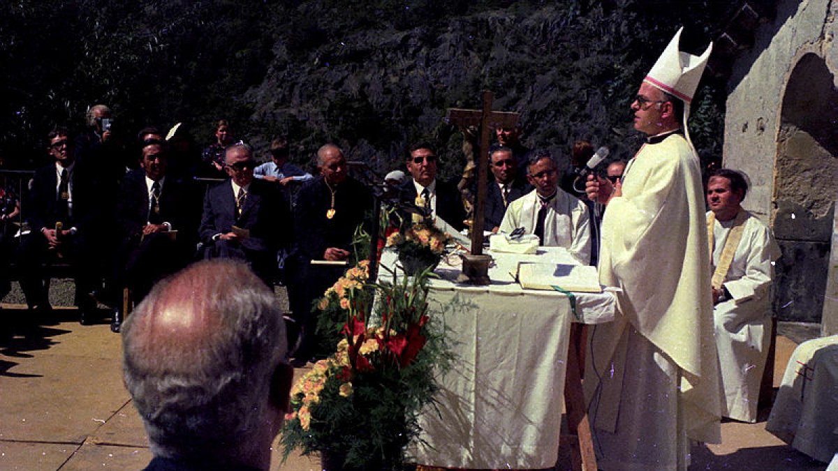 Inauguració del santuari.