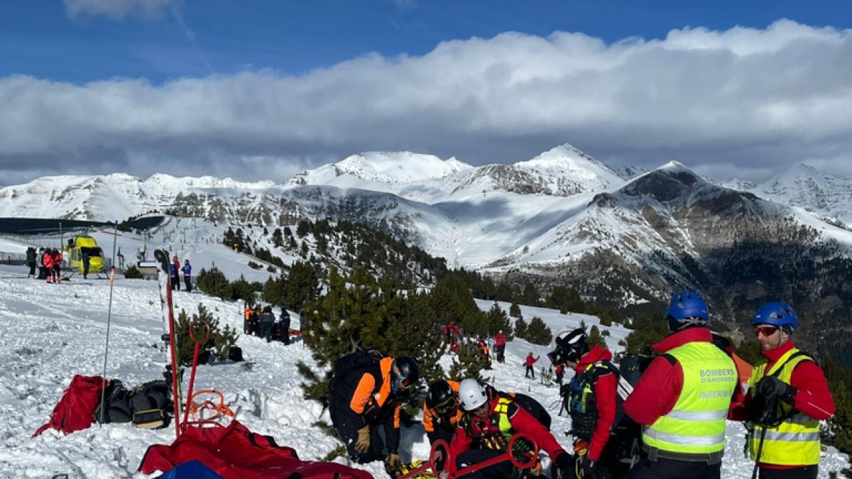 Simulacre d’allau al coll de la Botella aquest gener.