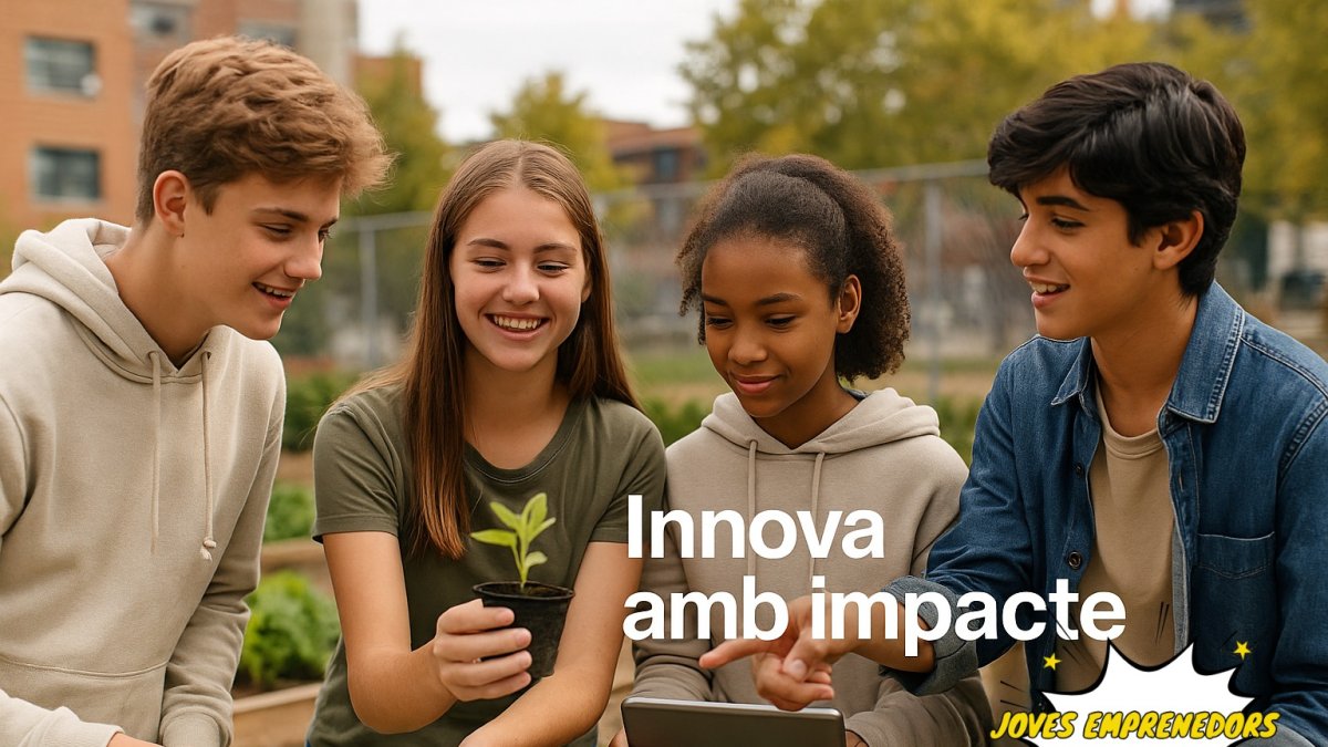 Diversos joves pensant una idea pel concurs de 'Joves Emprenedors' que organitza la fundació Bomosa.