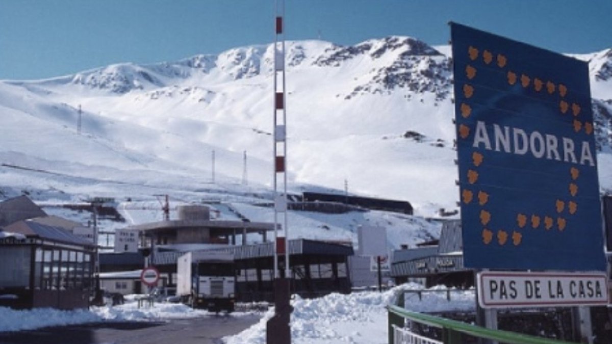 Nou tall de l’accés a França fins demà al matí.