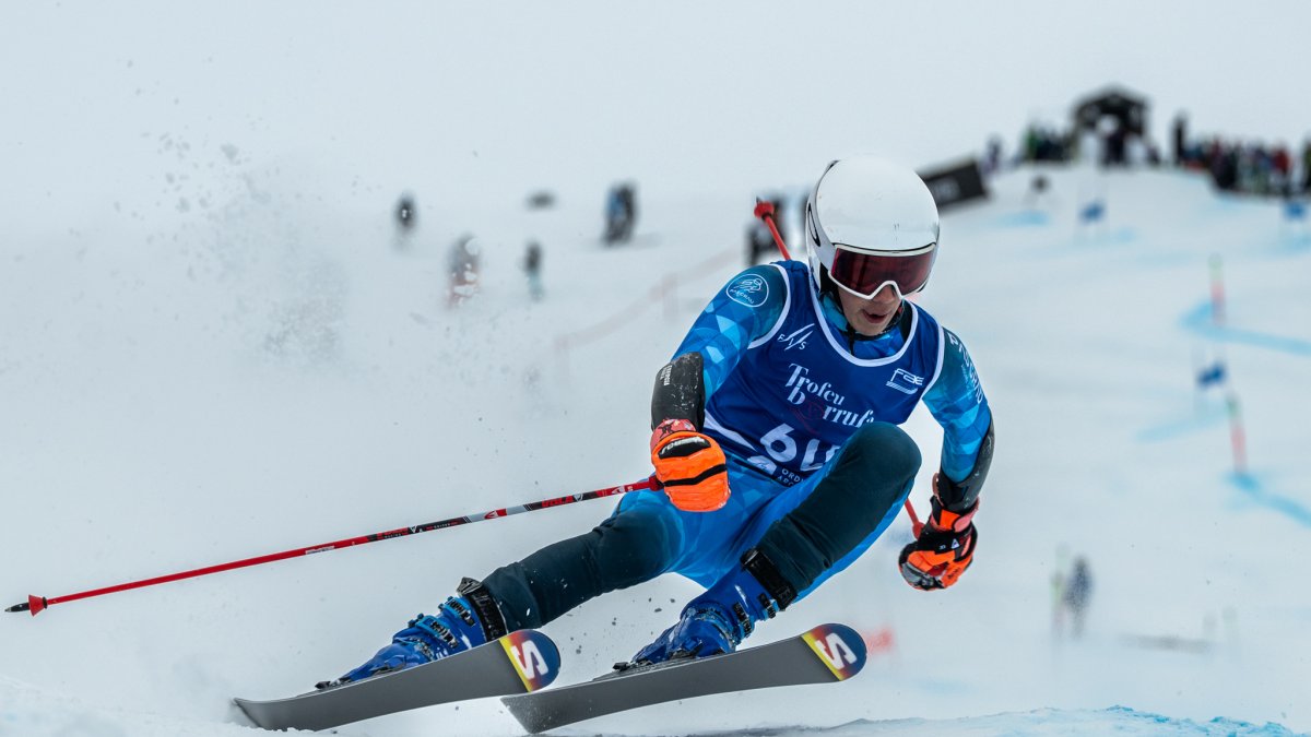 L'esquiador andorrà Aitor Corbalan.