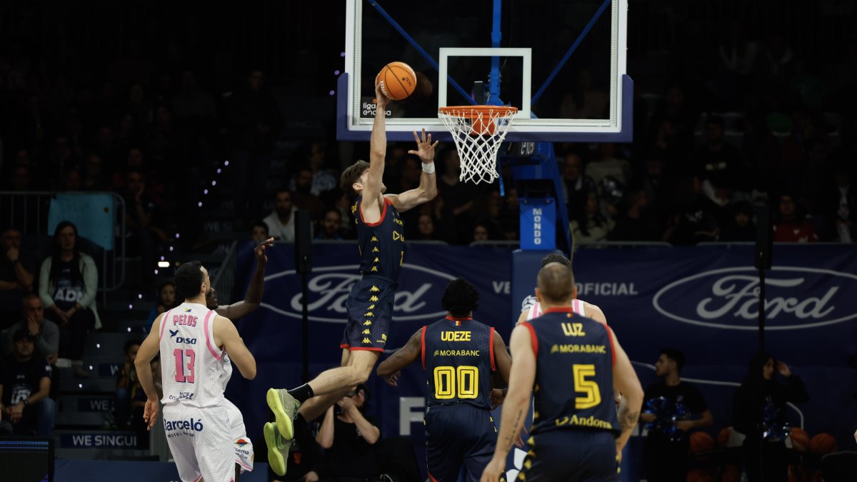 Els tricolors s’imposen al Gran Canària i sumen la cinquena victòria del curs.