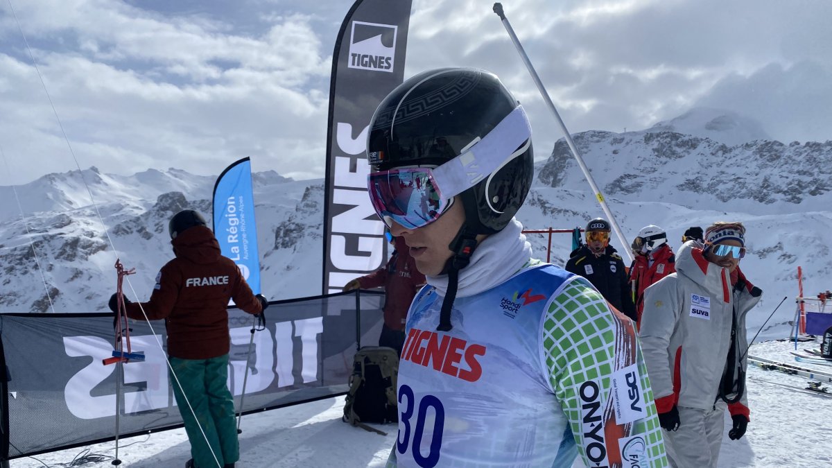 Roger Puig, abans del descens de la Copa del Món paraalpí de Tignes.