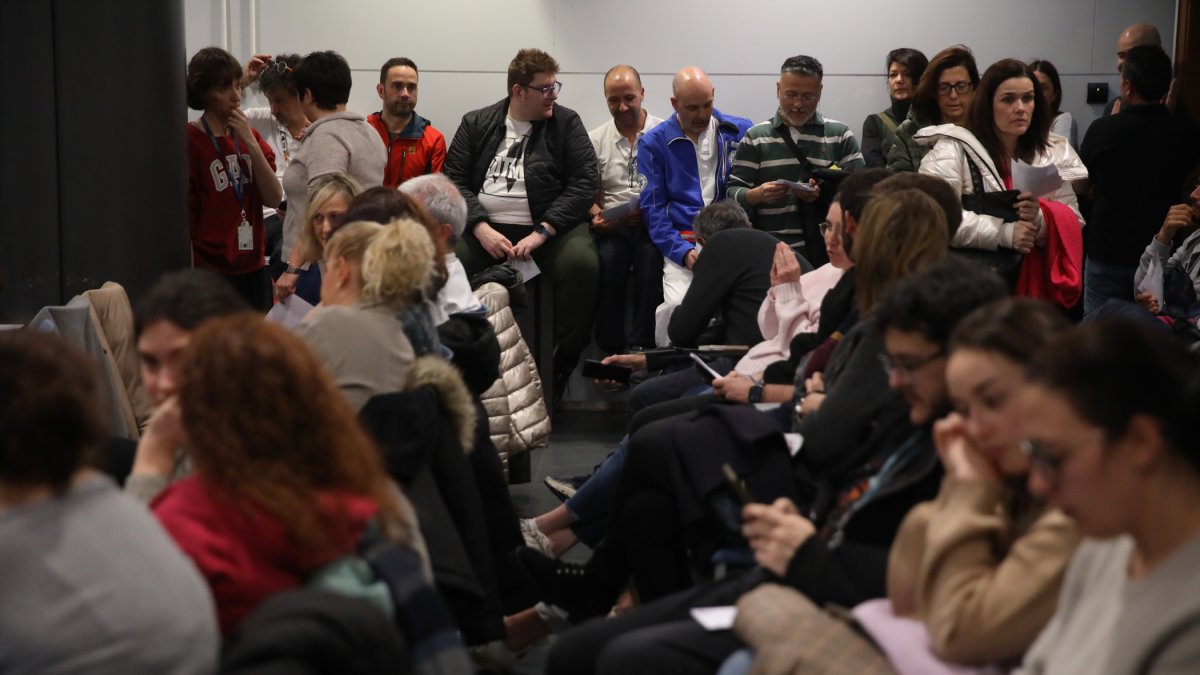 Una assemblea del SAAS.